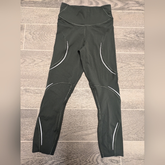 Lululemon Base Pace High-Rise Reflective Tight 25" Smoked Spruce Green Leggings - Picture 4 of 9